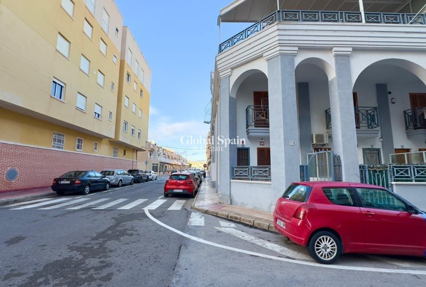 Revente - PENTHOUSE -
TORREVIEJA - Center