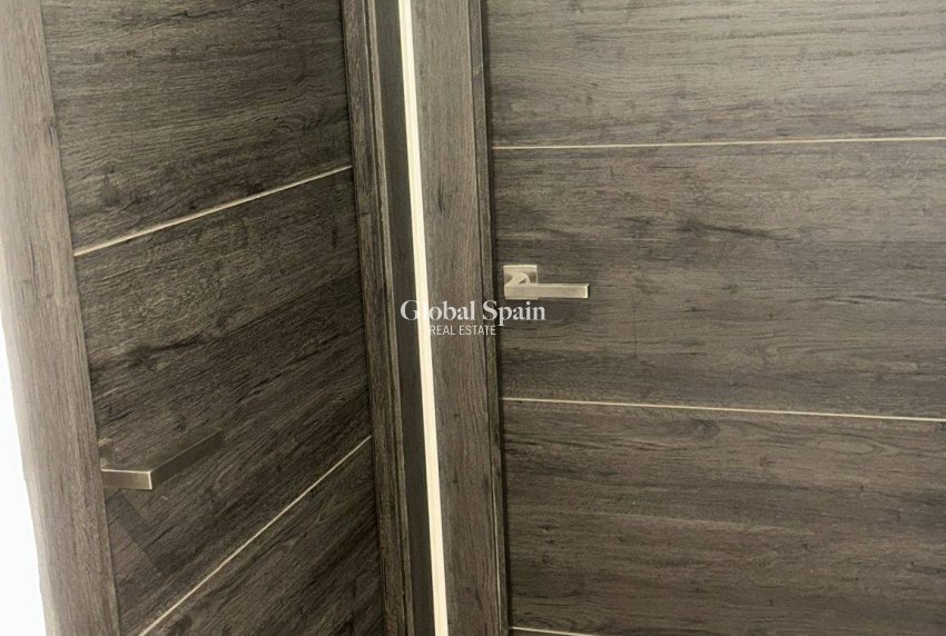 Revente - PENTHOUSE -
TORREVIEJA - Center