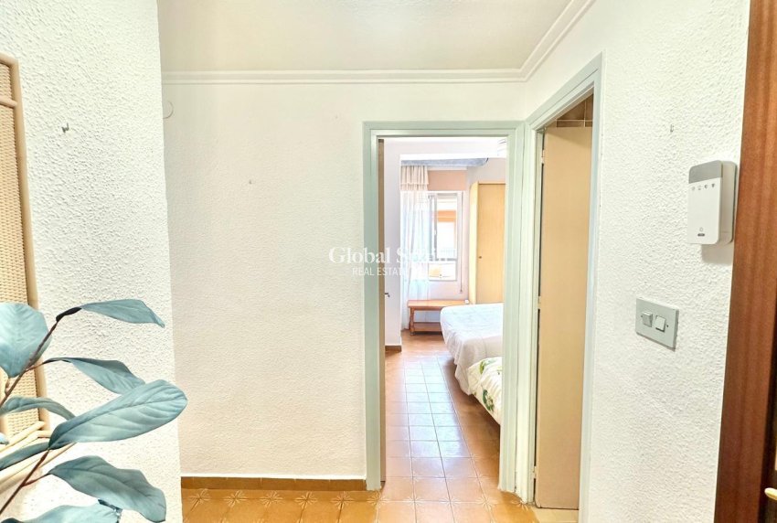 Revente - PENTHOUSE -
TORREVIEJA - Center