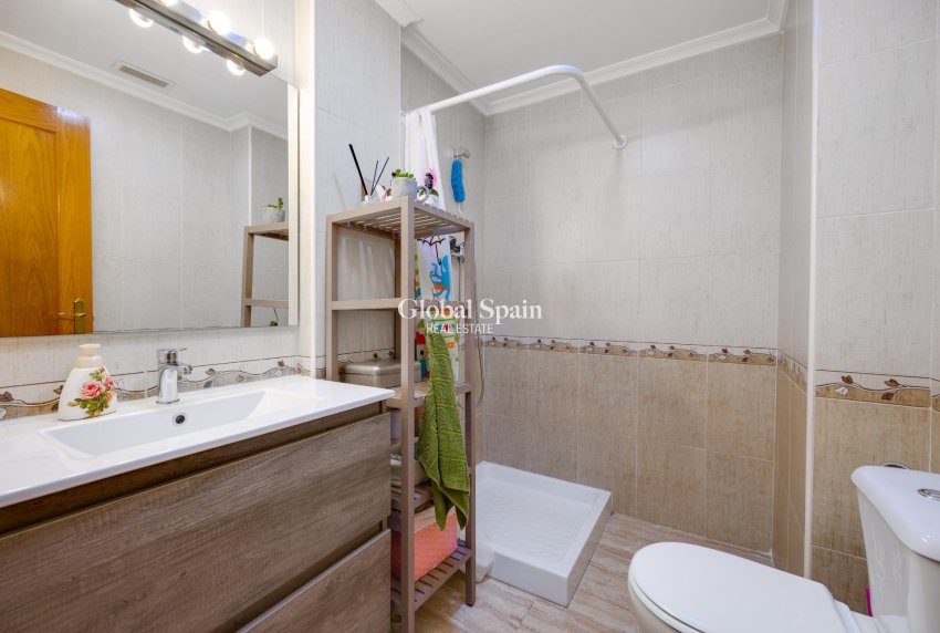 Revente - PENTHOUSE -
TORREVIEJA - Center