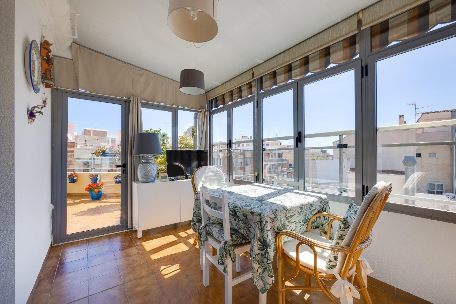 Revente - PENTHOUSE -
TORREVIEJA - Center
