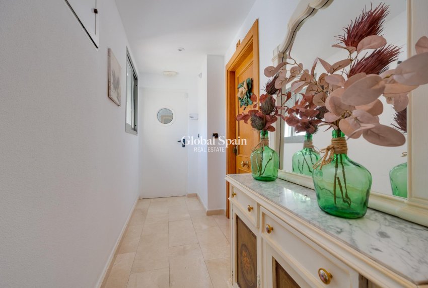Revente - PENTHOUSE -
TORREVIEJA - Center