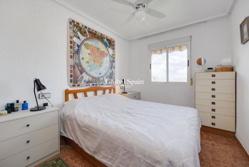 Revente - PENTHOUSE -
TORREVIEJA - Center