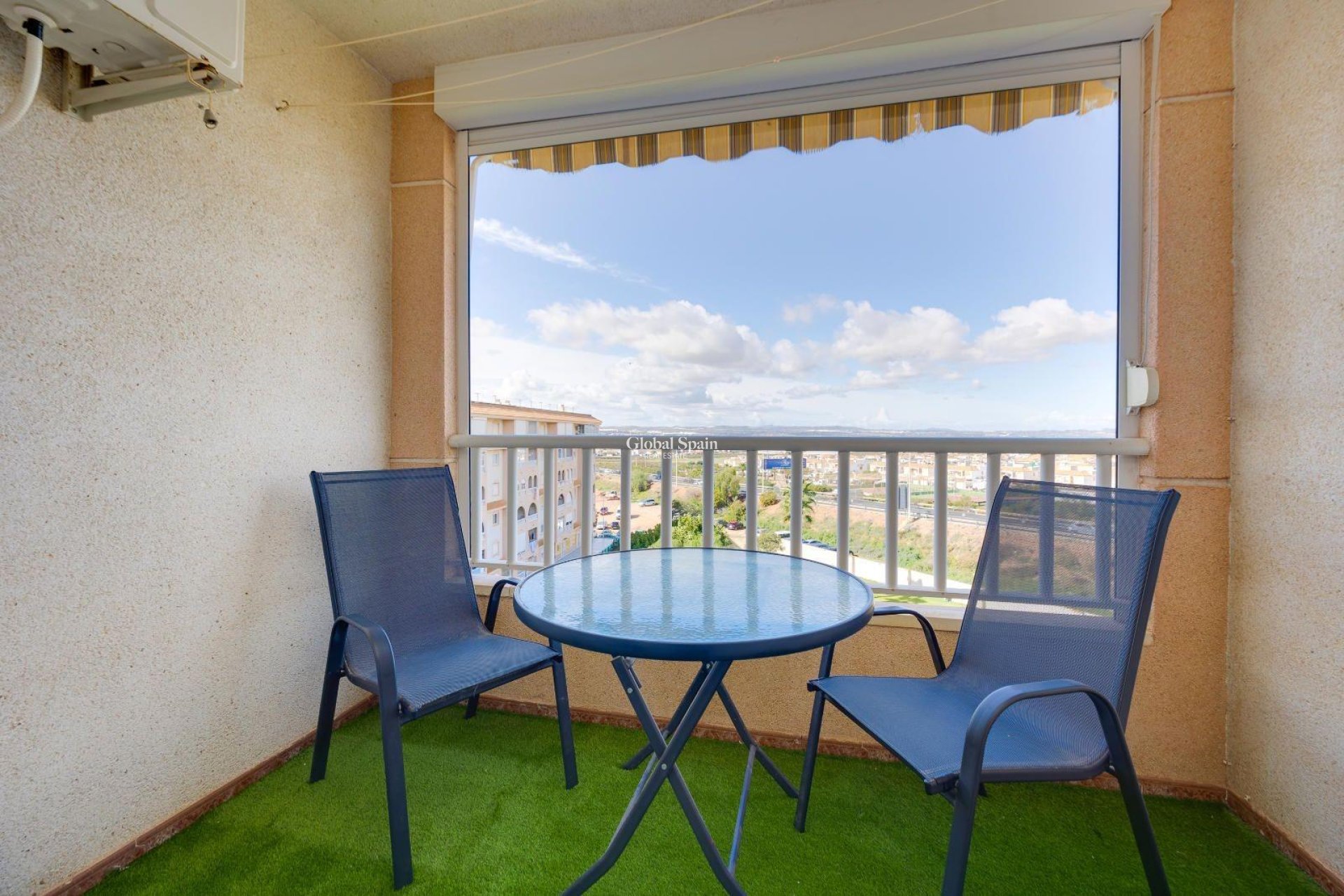 Revente - PENTHOUSE -
TORREVIEJA - Center