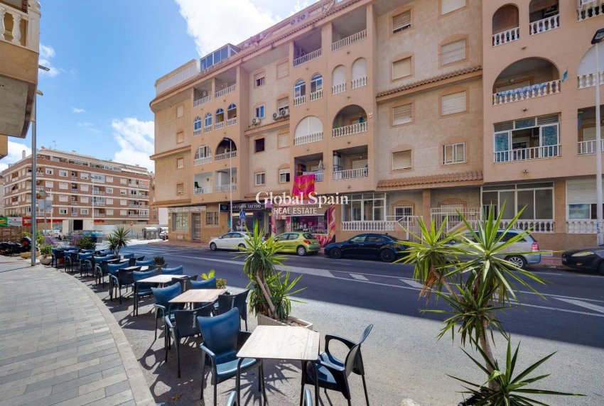 Revente - PENTHOUSE -
TORREVIEJA - Center