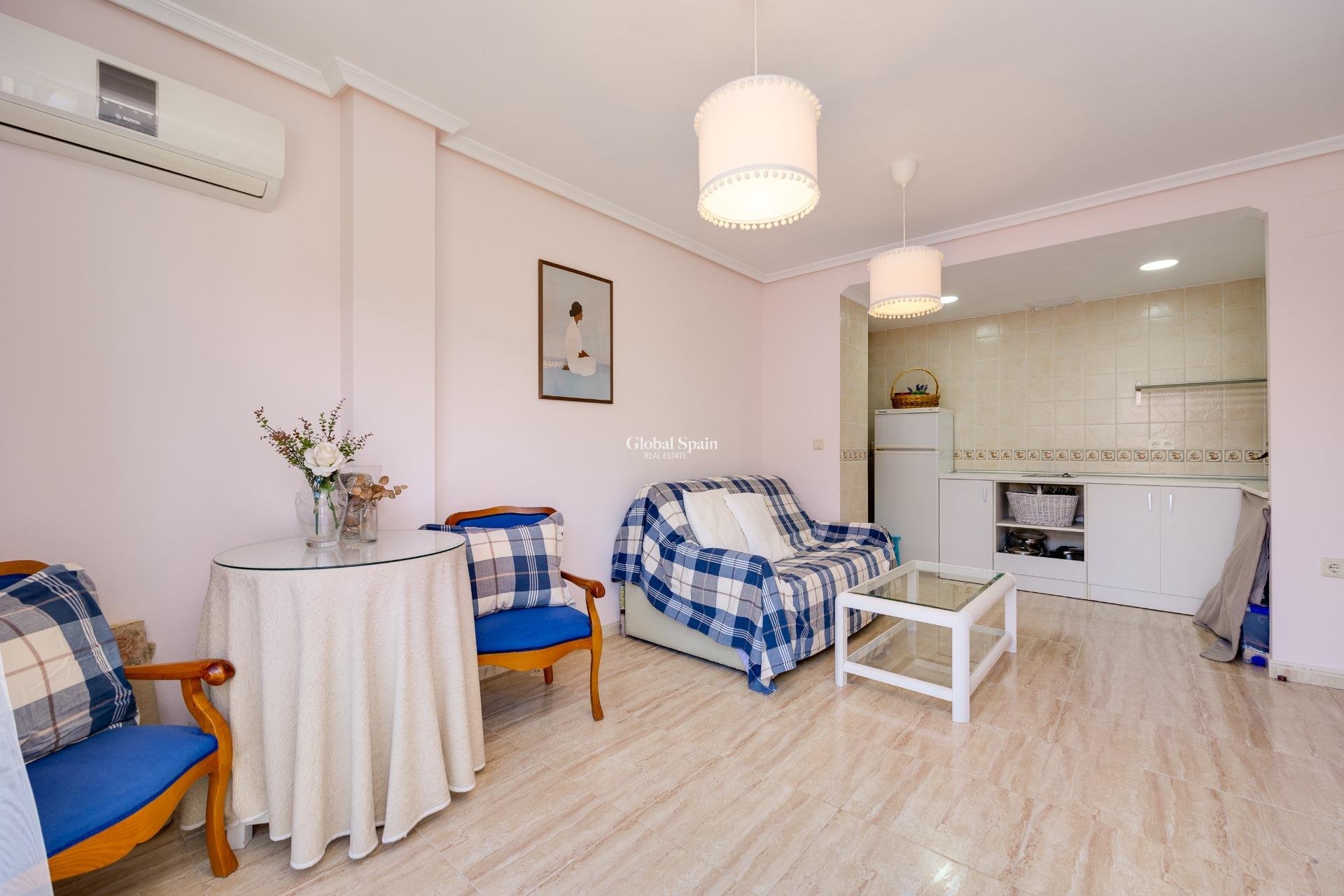 Revente - PENTHOUSE -
TORREVIEJA - Center