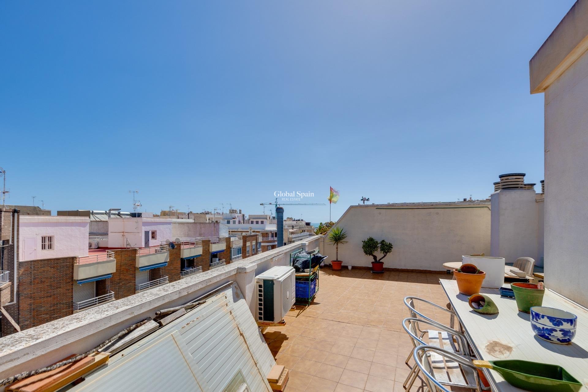 Revente - PENTHOUSE -
TORREVIEJA - Center