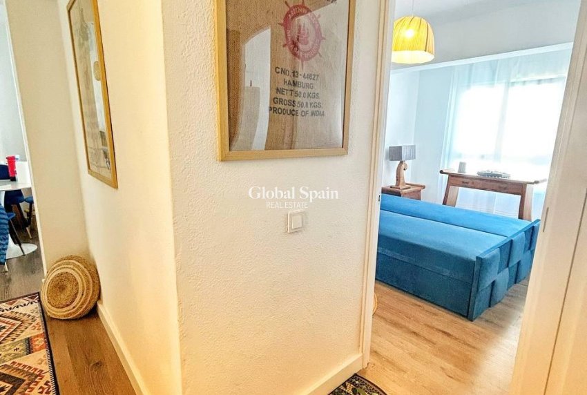 Revente - PENTHOUSE -
TORREVIEJA - Center