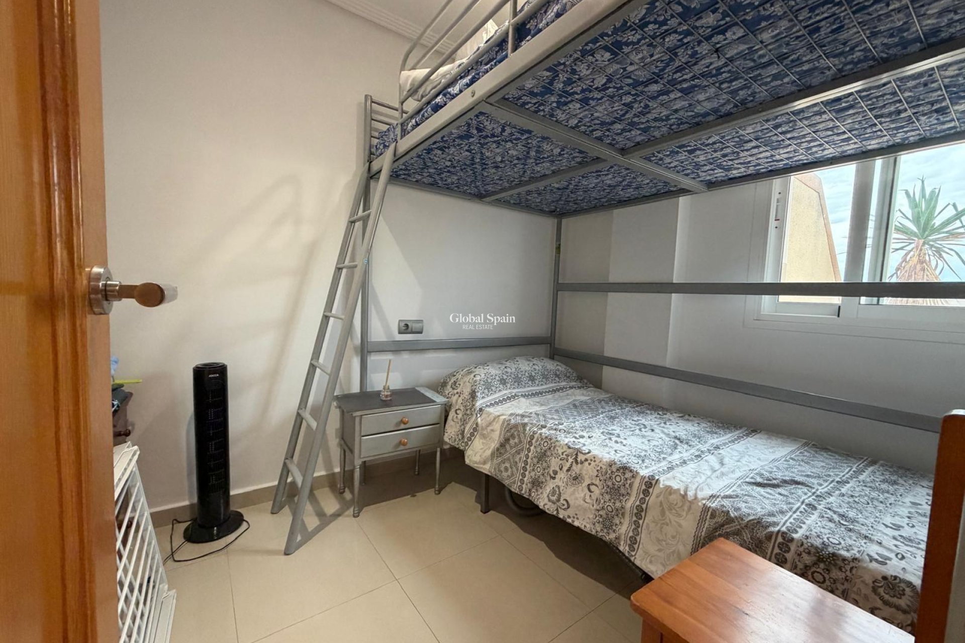 Revente - PENTHOUSE -
TORREVIEJA - Center