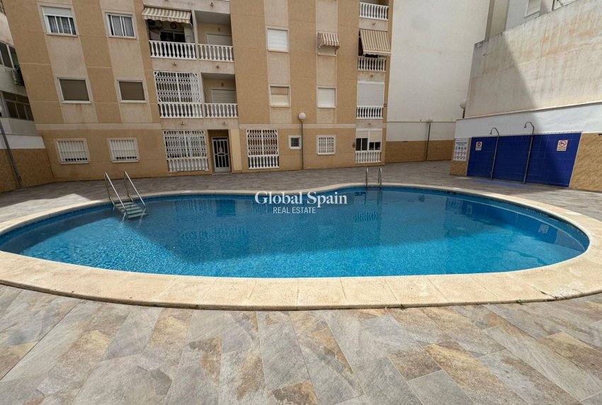 Revente - PENTHOUSE -
TORREVIEJA - Centro