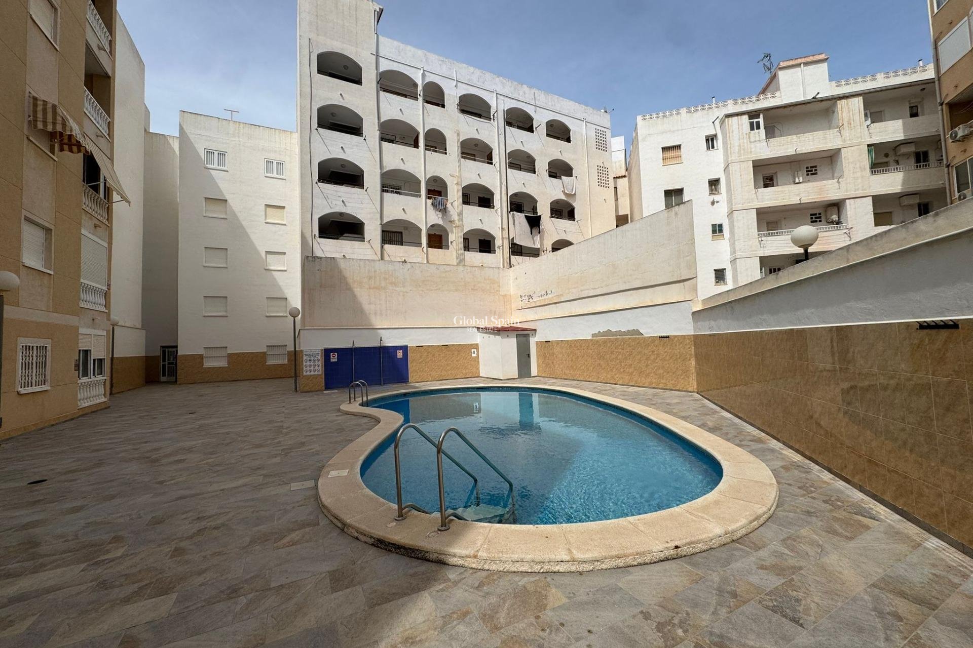 Revente - PENTHOUSE -
TORREVIEJA - Centro