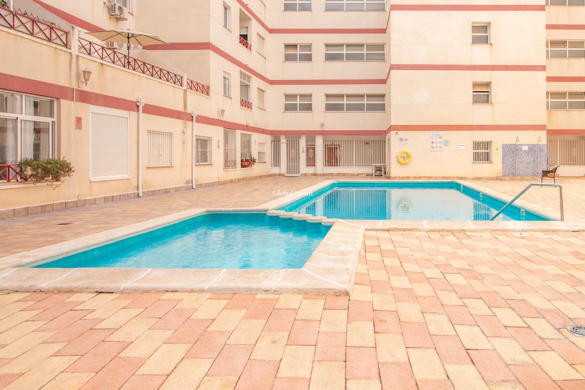 Revente - PENTHOUSE -
TORREVIEJA - Centro