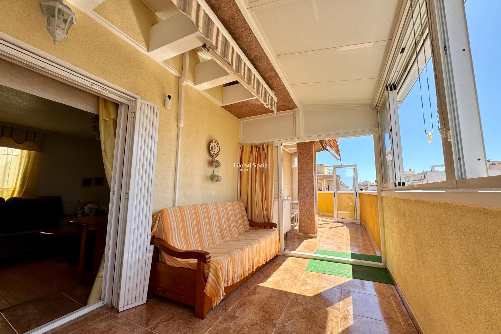 Revente - Penthouse -
TORREVIEJA - Centro