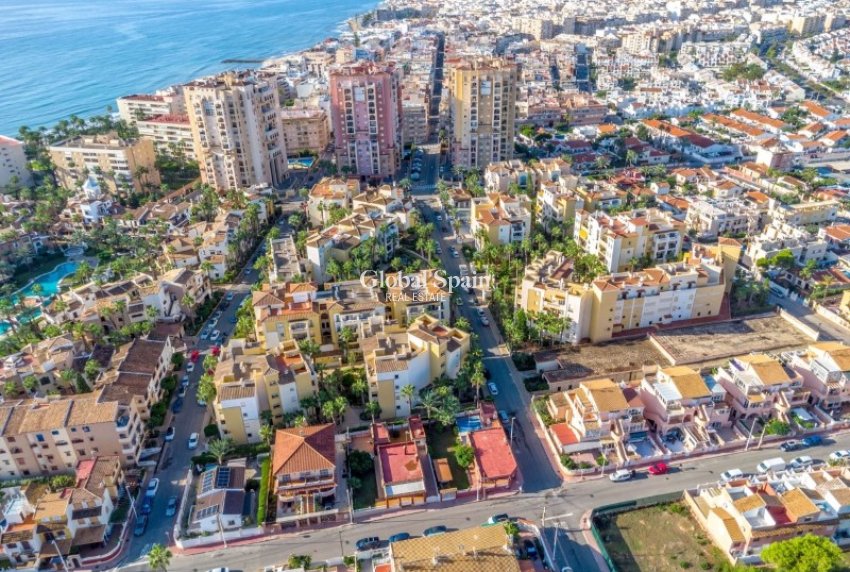 Revente - PENTHOUSE -
TORREVIEJA - Costa Blanca