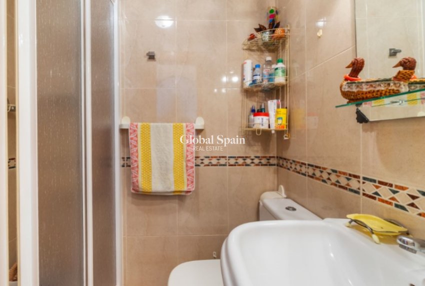 Revente - PENTHOUSE -
TORREVIEJA - Costa Blanca