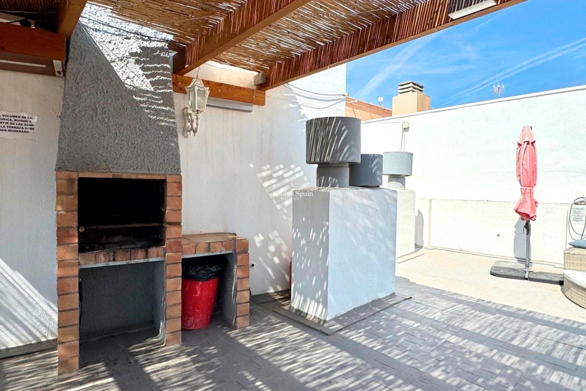 Revente - PENTHOUSE -
TORREVIEJA - Costa Blanca