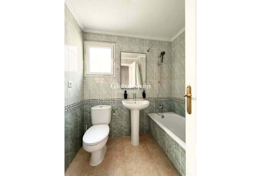 Revente - PENTHOUSE -
TORREVIEJA - Costa Blanca