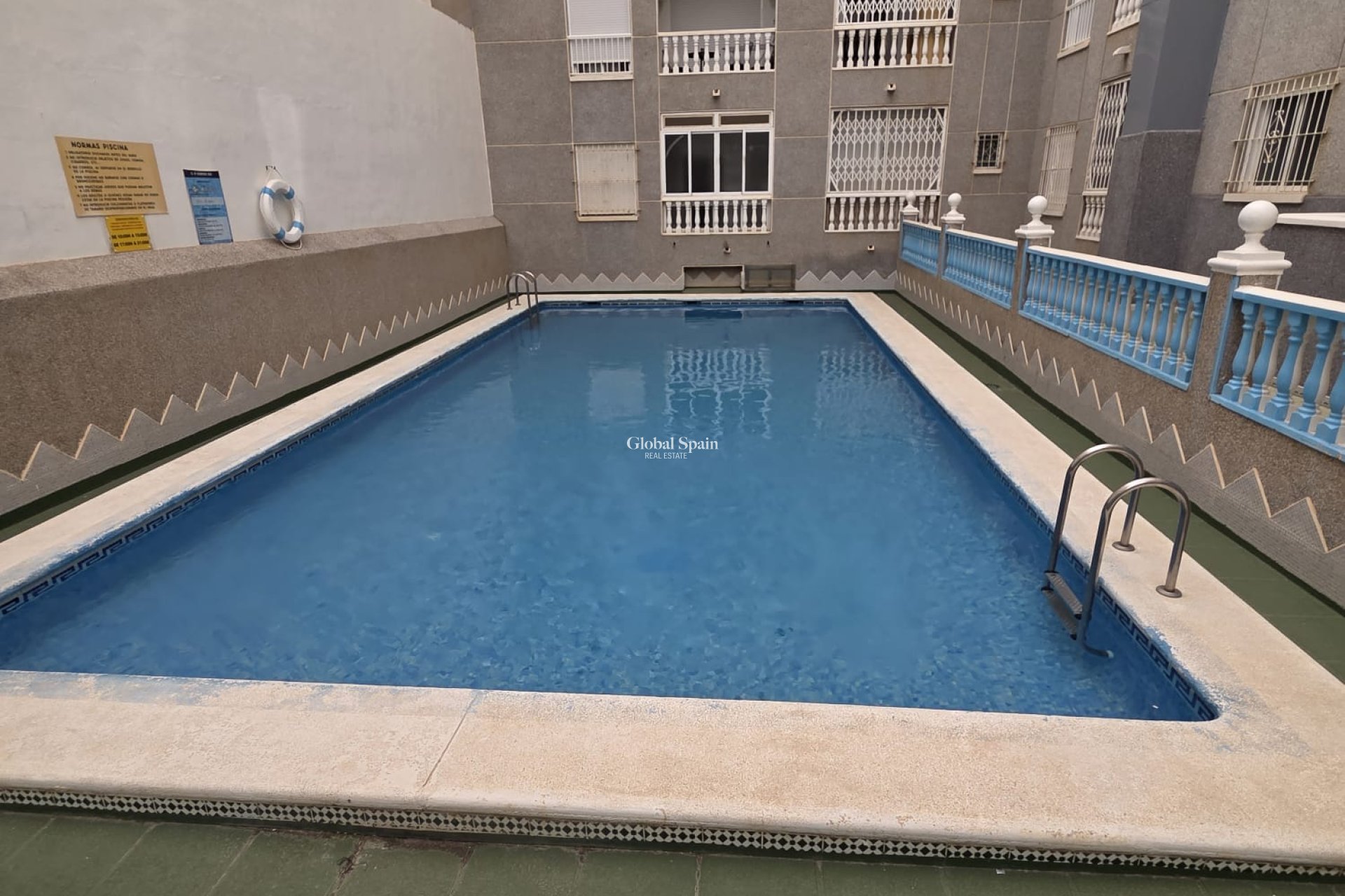 Revente - PENTHOUSE -
TORREVIEJA - Costa Blanca