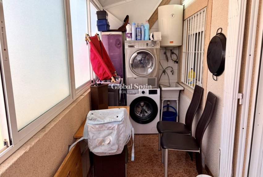 Revente - PENTHOUSE -
TORREVIEJA - Costa Blanca