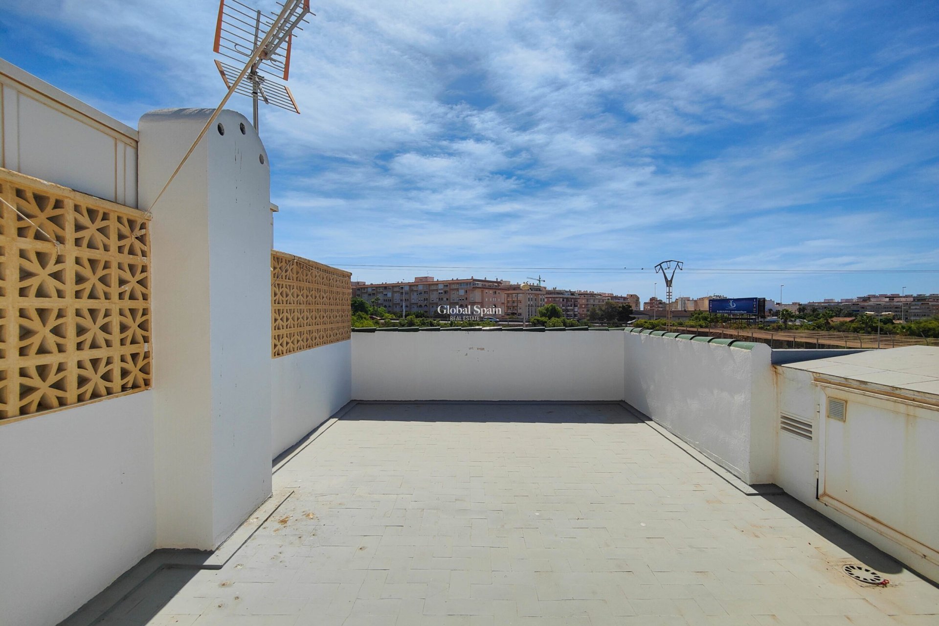 Revente - PENTHOUSE -
TORREVIEJA - Costa Blanca