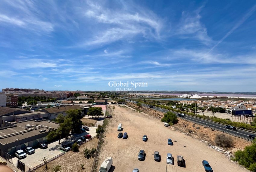 Revente - PENTHOUSE -
TORREVIEJA - Costa Blanca
