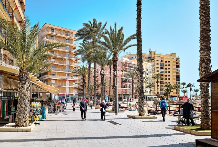 Revente - PENTHOUSE -
TORREVIEJA - Costa Blanca