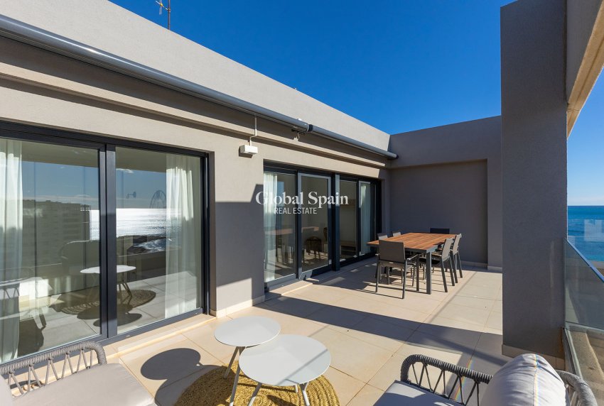 Revente - PENTHOUSE -
TORREVIEJA - Costa Blanca