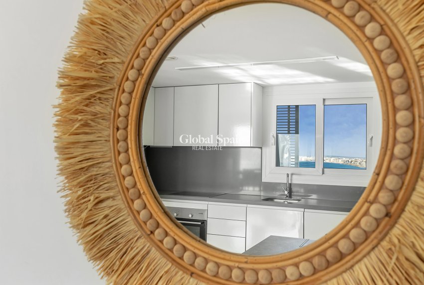 Revente - PENTHOUSE -
TORREVIEJA - Costa Blanca