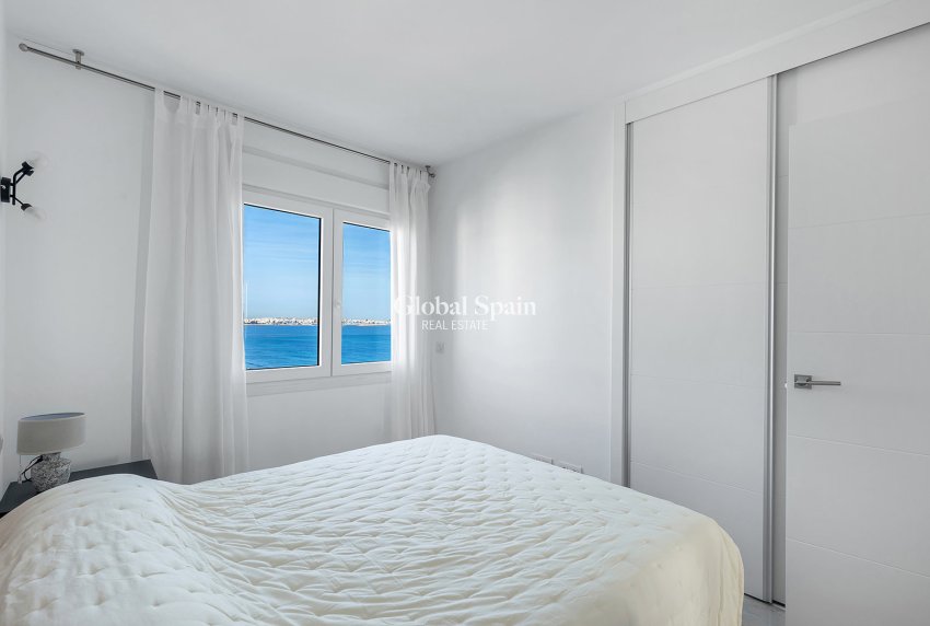 Revente - PENTHOUSE -
TORREVIEJA - Costa Blanca