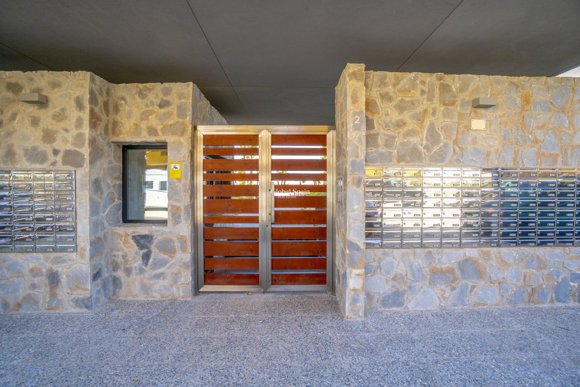 Revente - PENTHOUSE -
TORREVIEJA - Costa Blanca