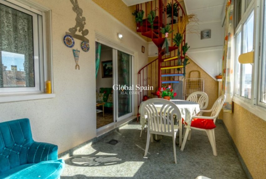 Revente - PENTHOUSE -
TORREVIEJA - Costa Blanca