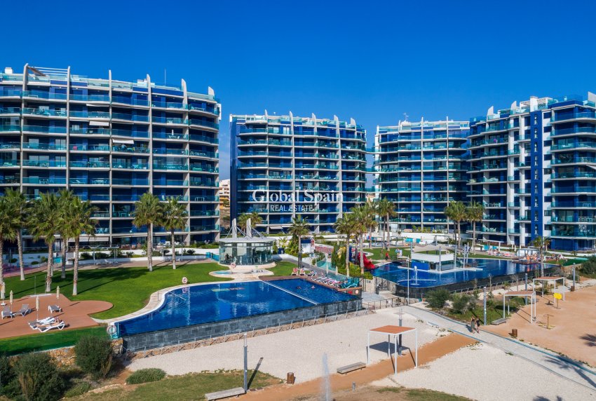 Revente - PENTHOUSE -
TORREVIEJA - Costa Blanca