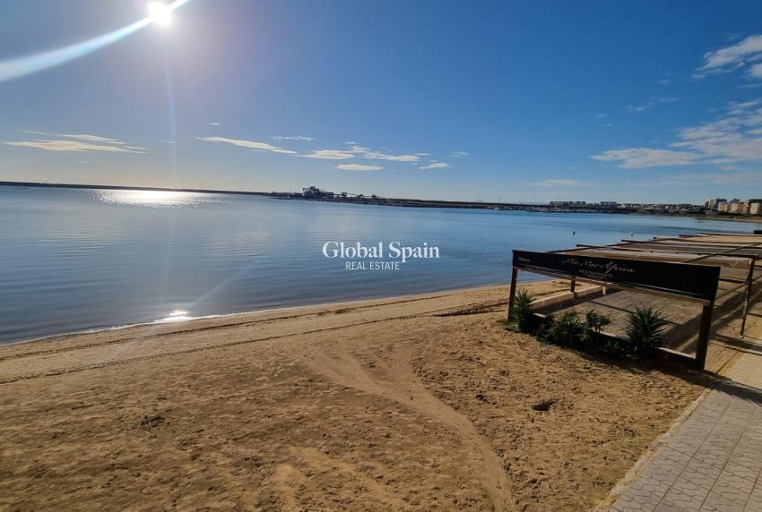 Revente - PENTHOUSE -
TORREVIEJA - El Acequión - Los Náufragos