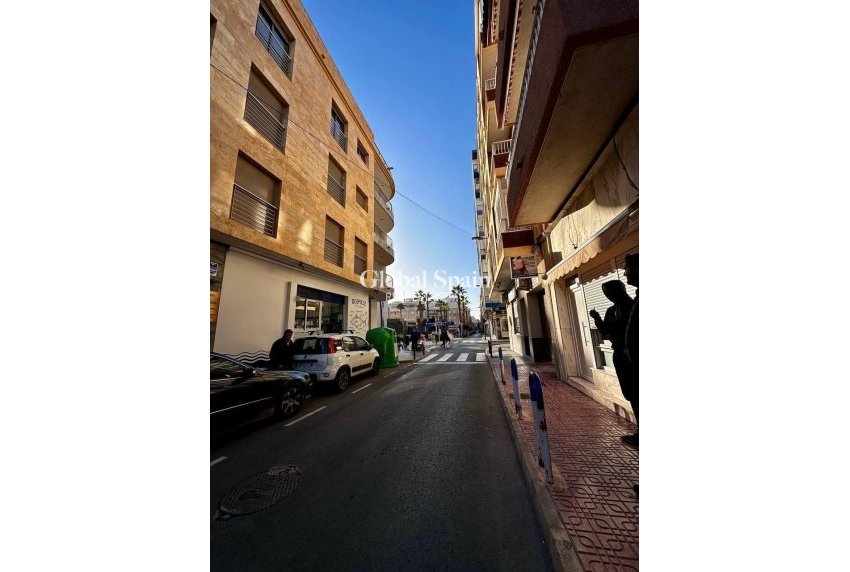 Revente - Penthouse -
TORREVIEJA - Estacion de autobuses