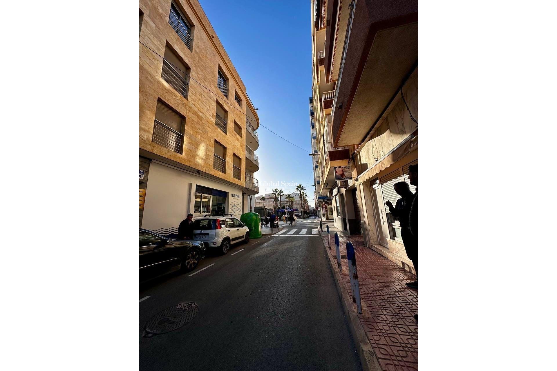 Revente - Penthouse -
TORREVIEJA - Estacion de autobuses