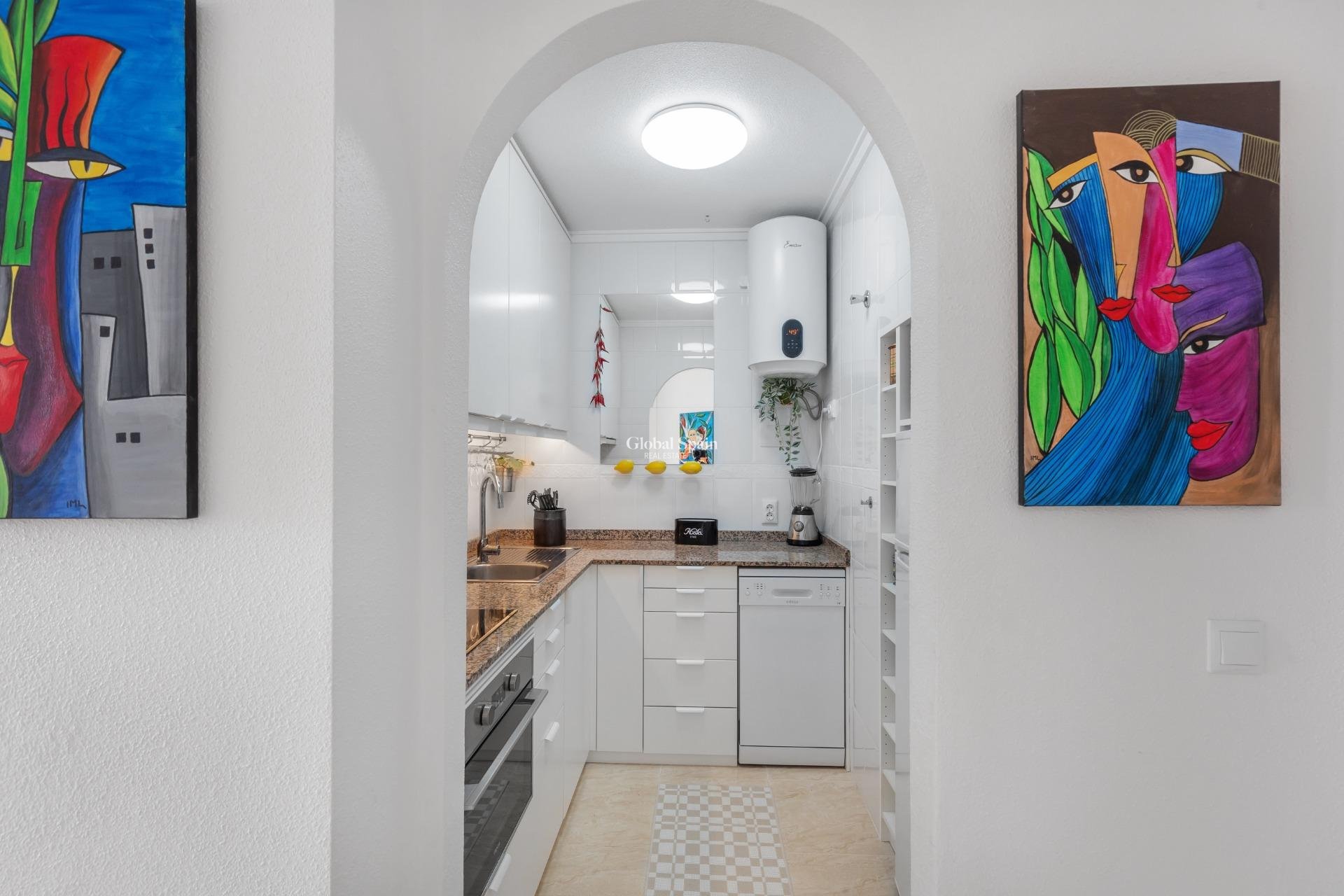 Revente - PENTHOUSE -
TORREVIEJA - Estacion de autobuses