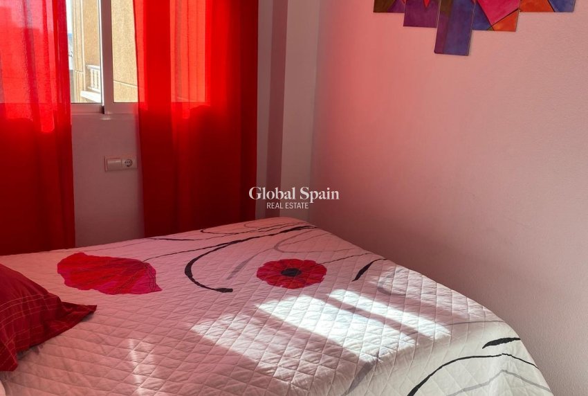 Revente - PENTHOUSE -
TORREVIEJA - Estacion de autobuses