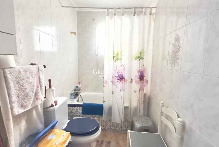 Revente - PENTHOUSE -
TORREVIEJA - Estacion de autobuses