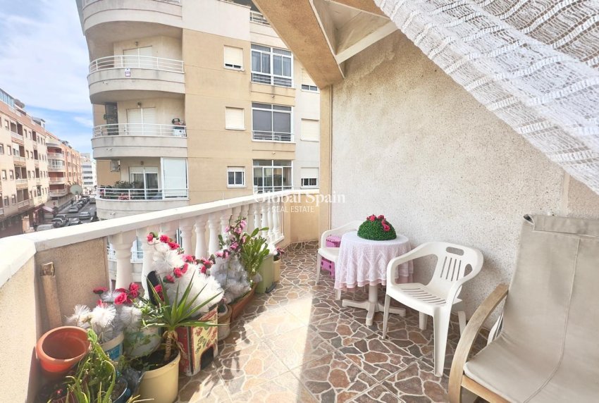 Revente - PENTHOUSE -
TORREVIEJA - Estacion de autobuses