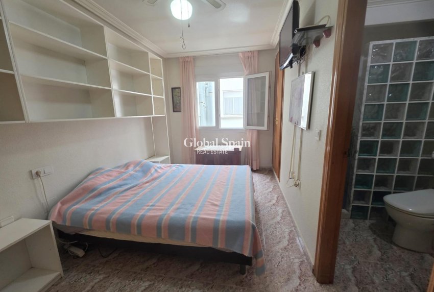 Revente - PENTHOUSE -
TORREVIEJA - Estacion de autobuses