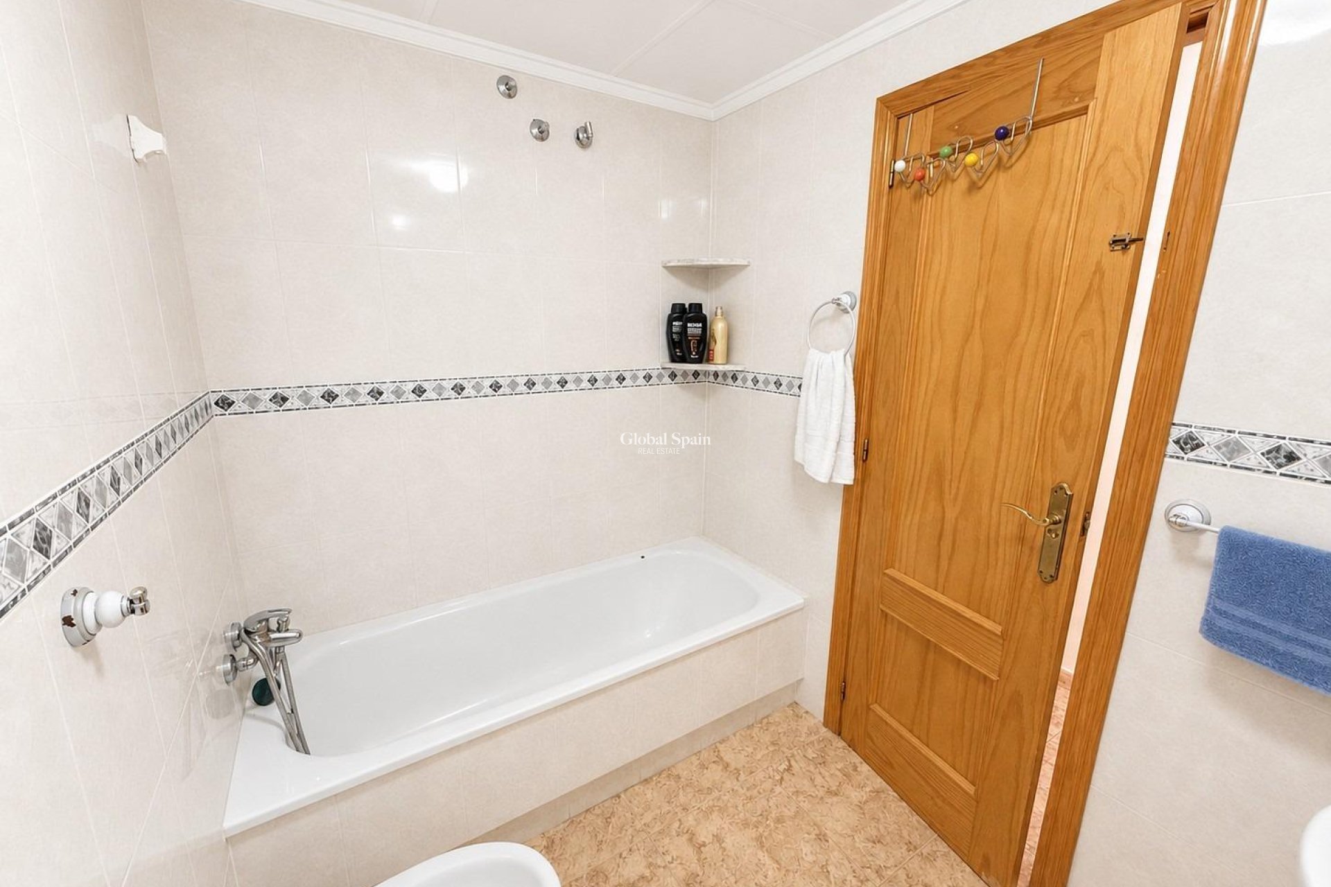 Revente - PENTHOUSE -
TORREVIEJA - Estacion de autobuses