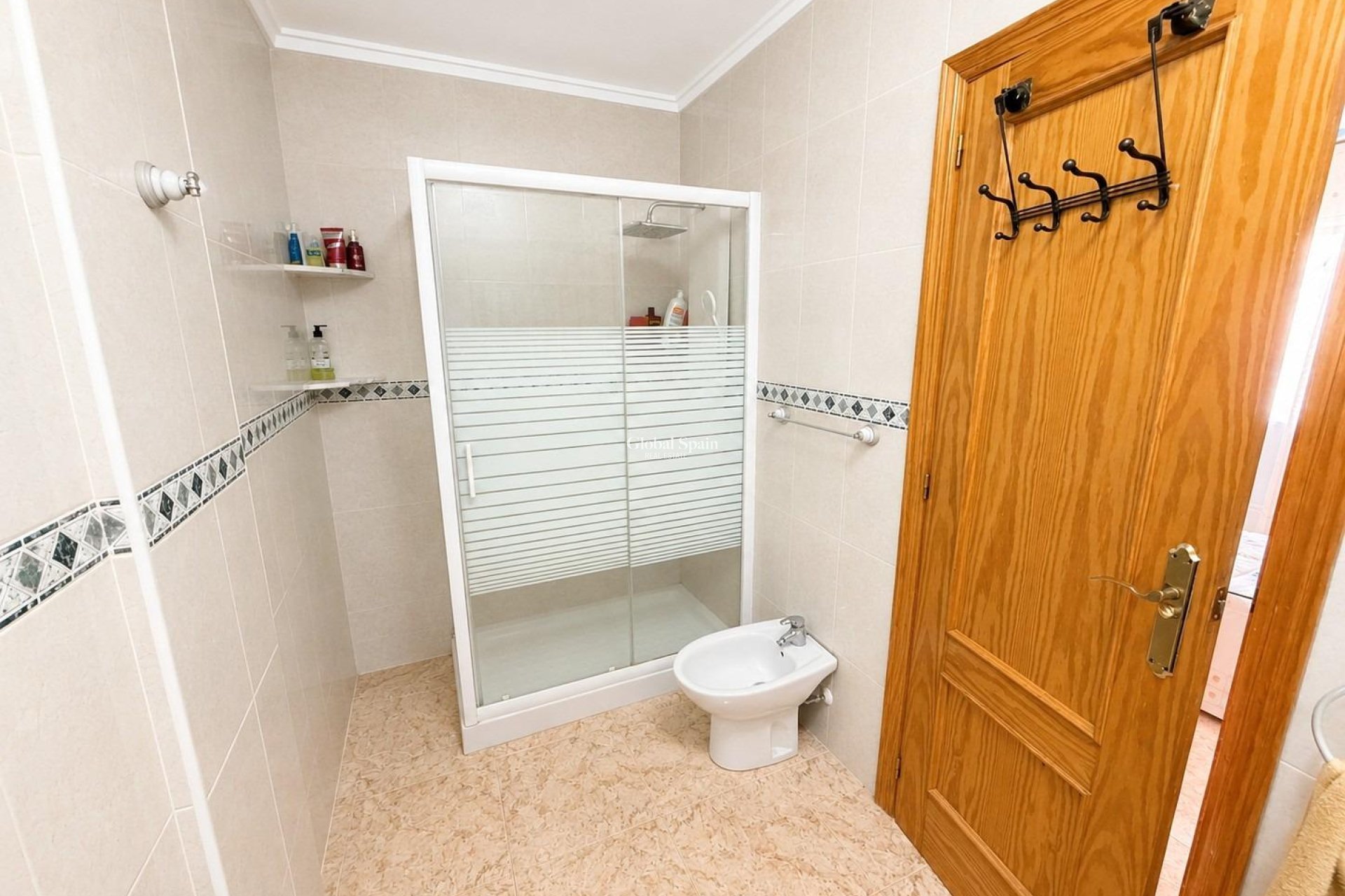 Revente - PENTHOUSE -
TORREVIEJA - Estacion de autobuses
