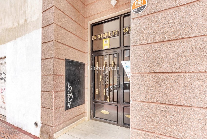Revente - PENTHOUSE -
TORREVIEJA - Estacion de autobuses