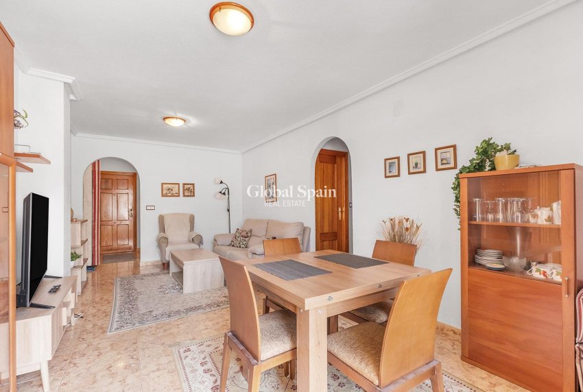 Revente - PENTHOUSE -
TORREVIEJA - Estacion de autobuses