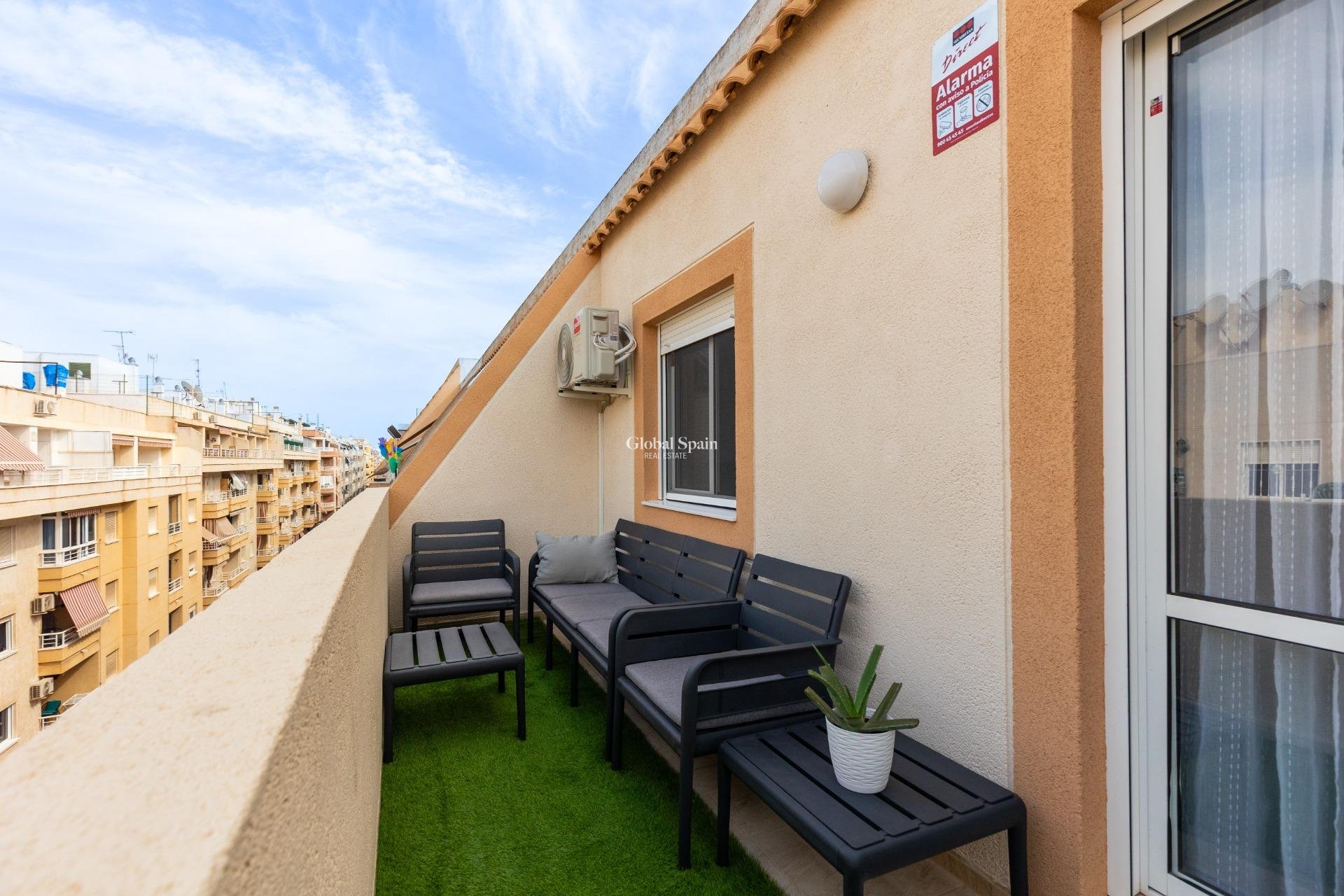 Revente - PENTHOUSE -
TORREVIEJA - Estacion de autobuses
