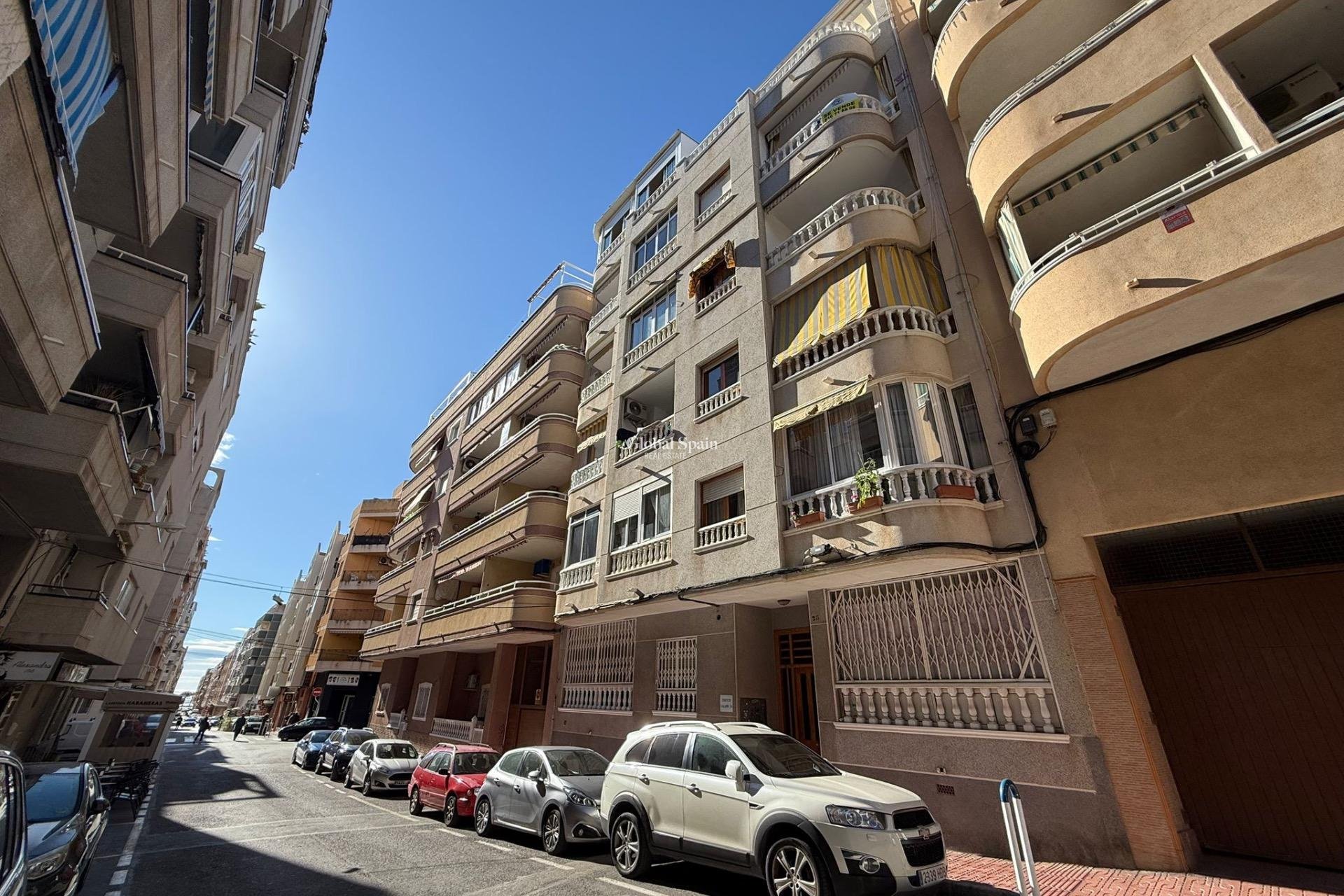 Revente - PENTHOUSE -
TORREVIEJA - Estacion de autobuses