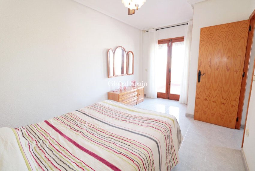Revente - PENTHOUSE -
TORREVIEJA - Habaneras