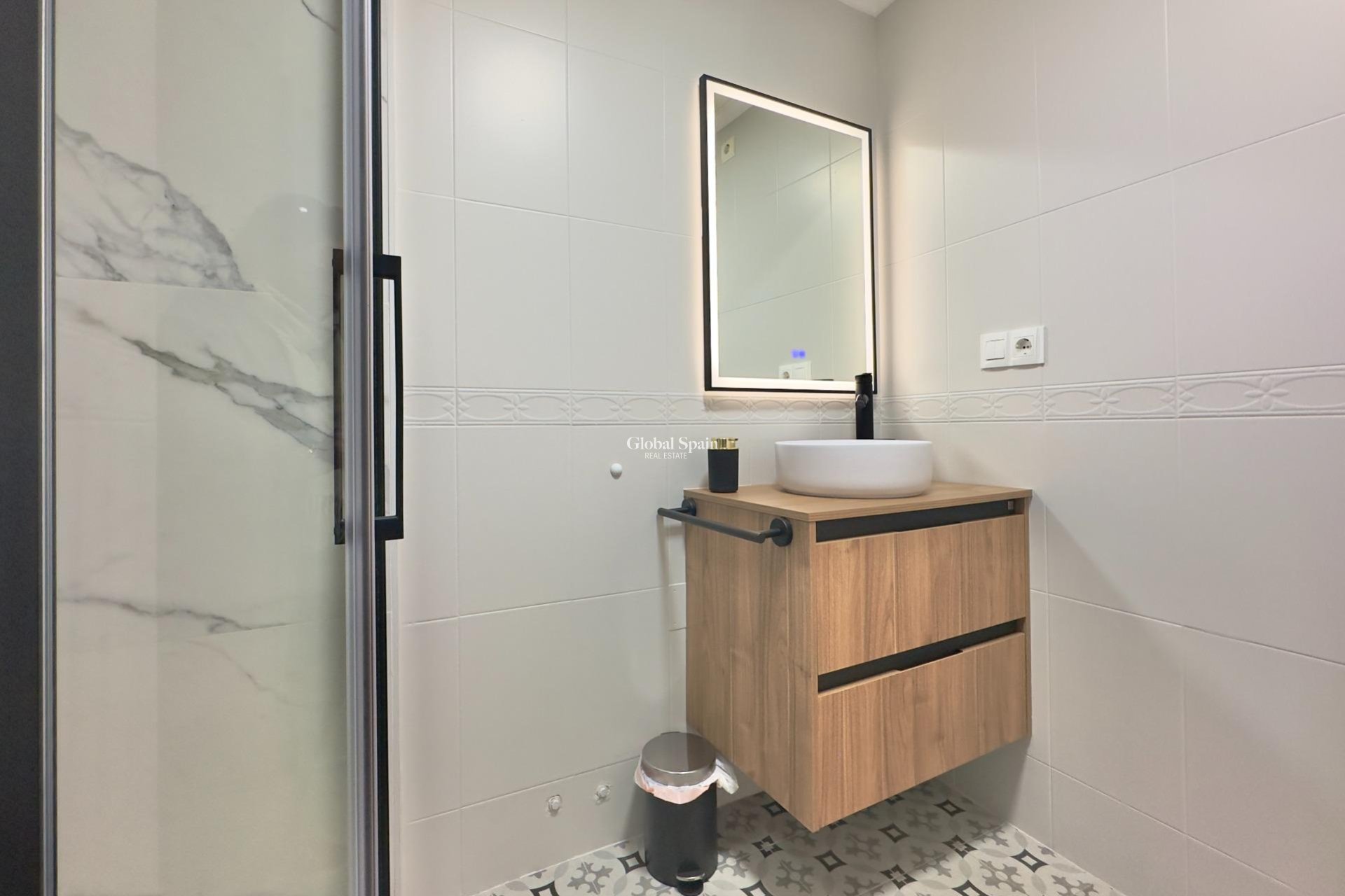 Revente - PENTHOUSE -
TORREVIEJA - La Mata pueblo