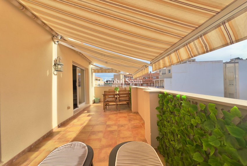 Revente - PENTHOUSE -
TORREVIEJA - La Mata pueblo