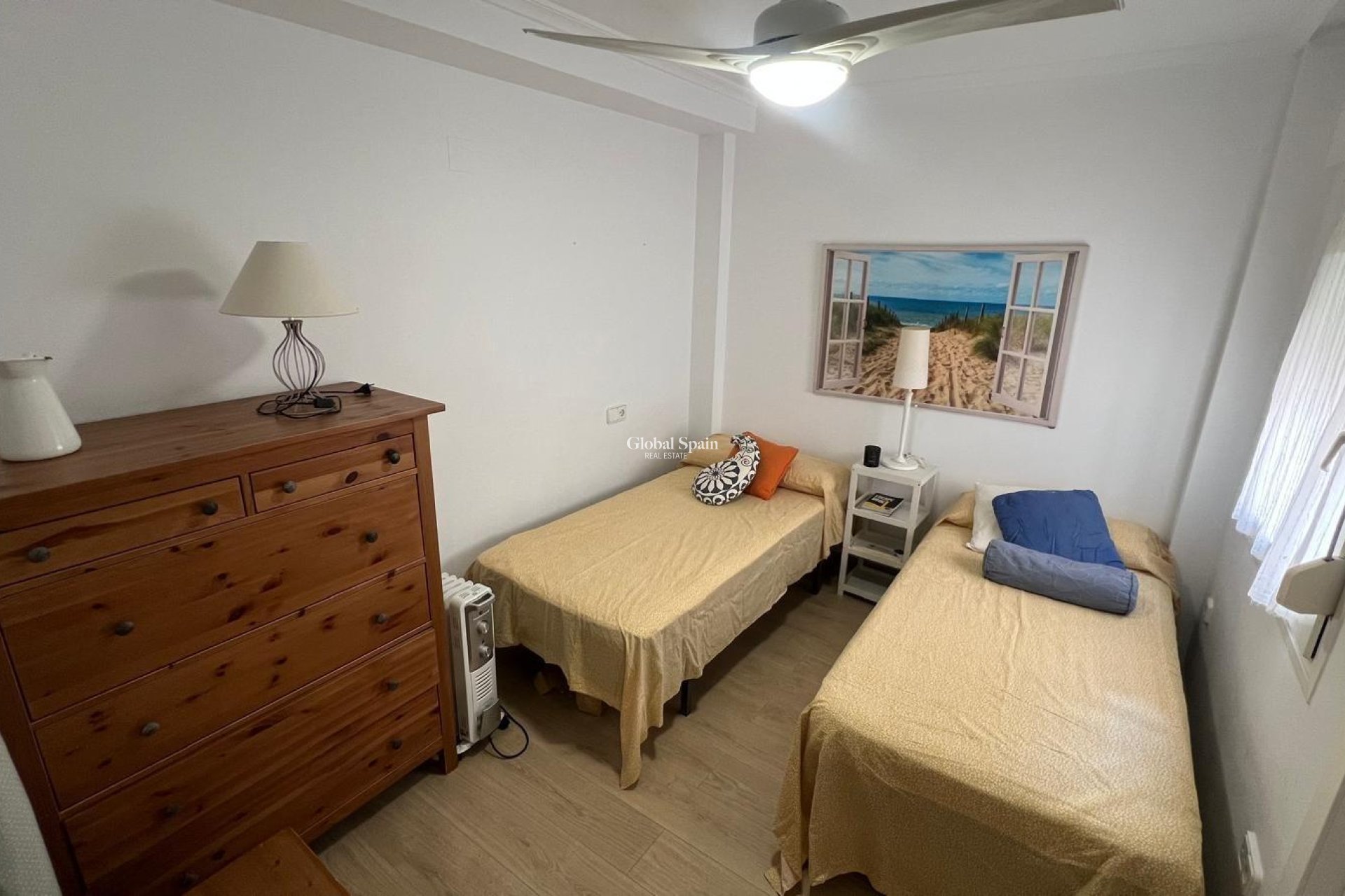 Revente - PENTHOUSE -
TORREVIEJA - La Mata pueblo